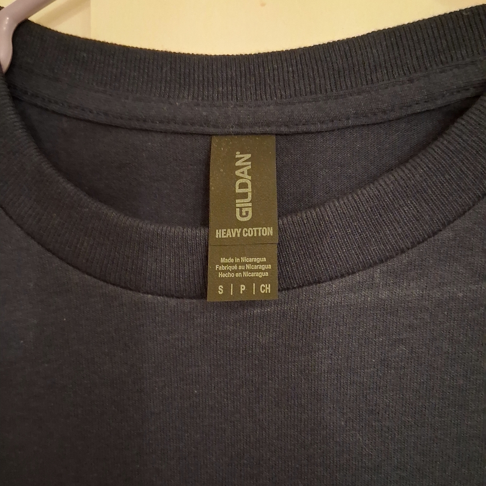 Gildan Black Sloth Graphic Tee - Picture 3 of 3